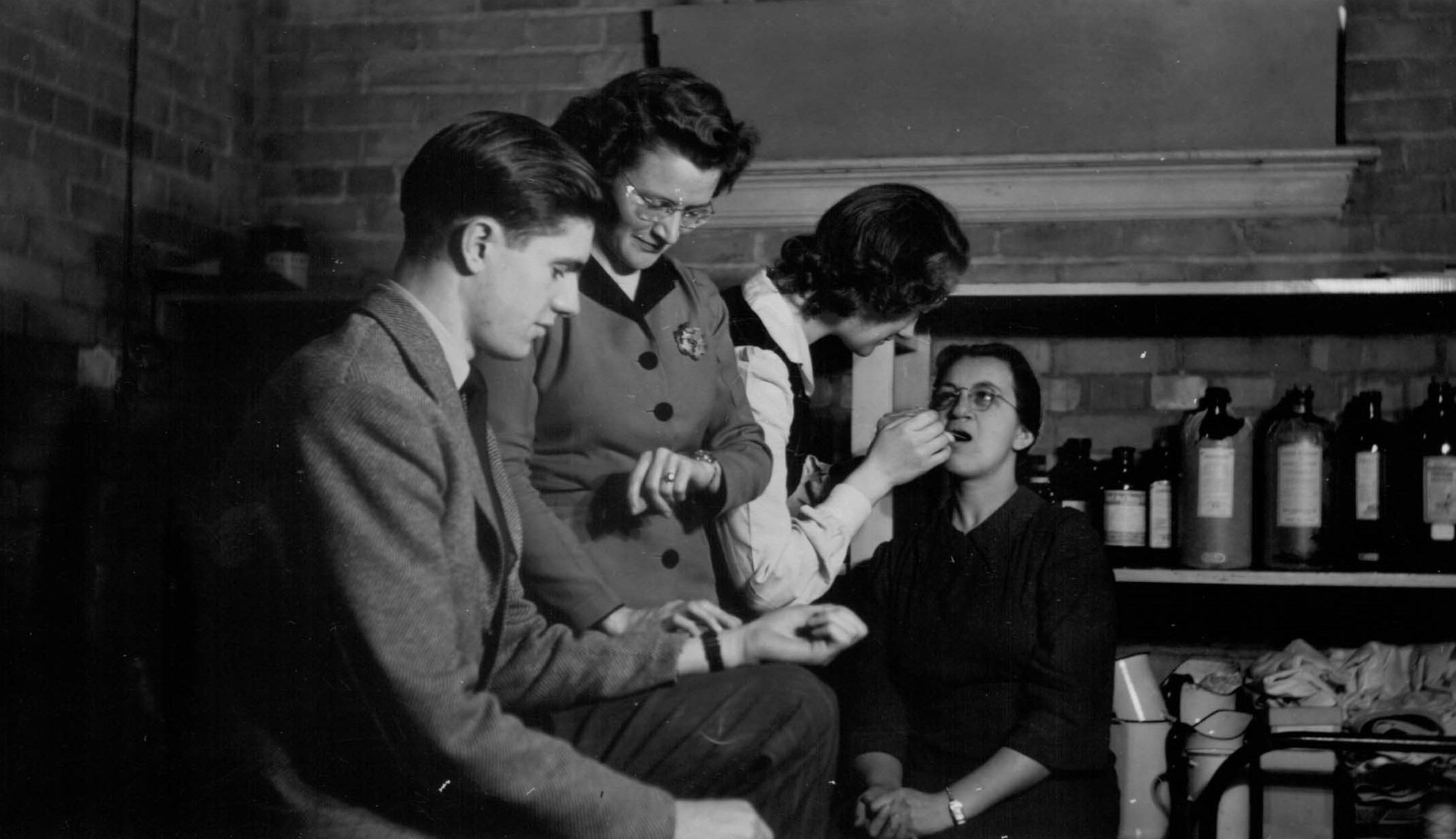 Photograph Of The Nurse S Office Toronto Bible College 1945 1946   FB PH TBC Comm Nurses Office 1945 1946 